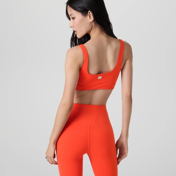 Vuori AllTheForm Leggings and Bra Set - Picture 6 of 9